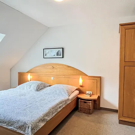 Schwarzwaldblick Vi By Interhome Daire